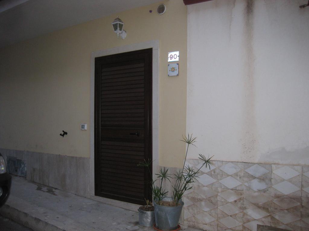 Casa Vacanze Le Rose Marina di Ragusa Eksteriør bilde